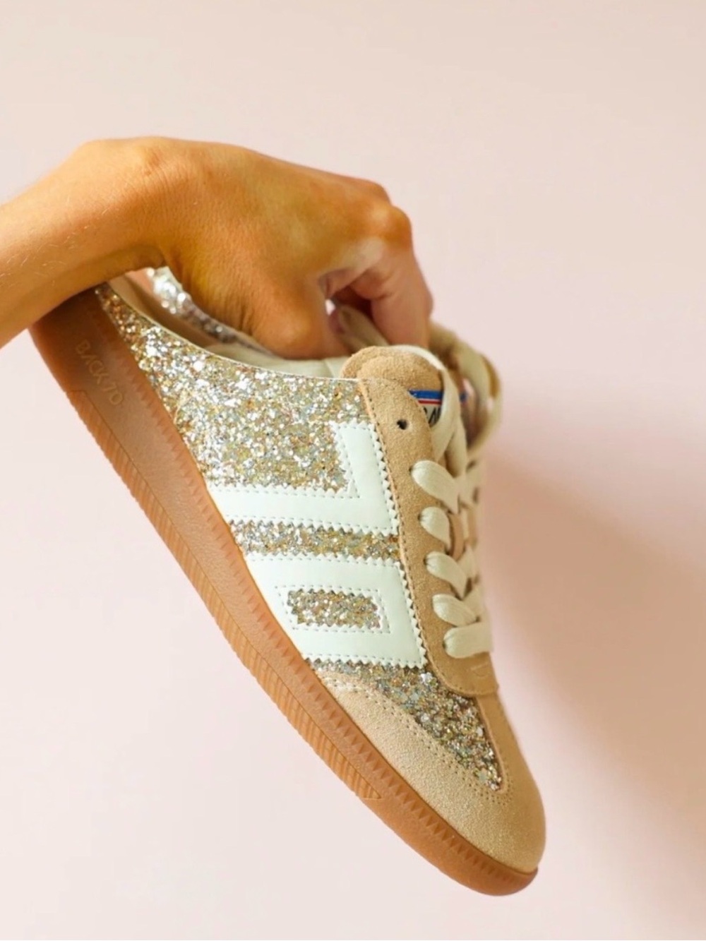 NEWWW 💕Easter Glitter Gold Back 70